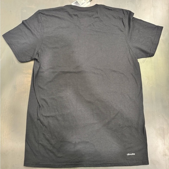 NWT Adidas Black Texas A&M Face Mask Short Sleeve Tee T-Shirt Go To 365 Medium - Picture 3 of 3